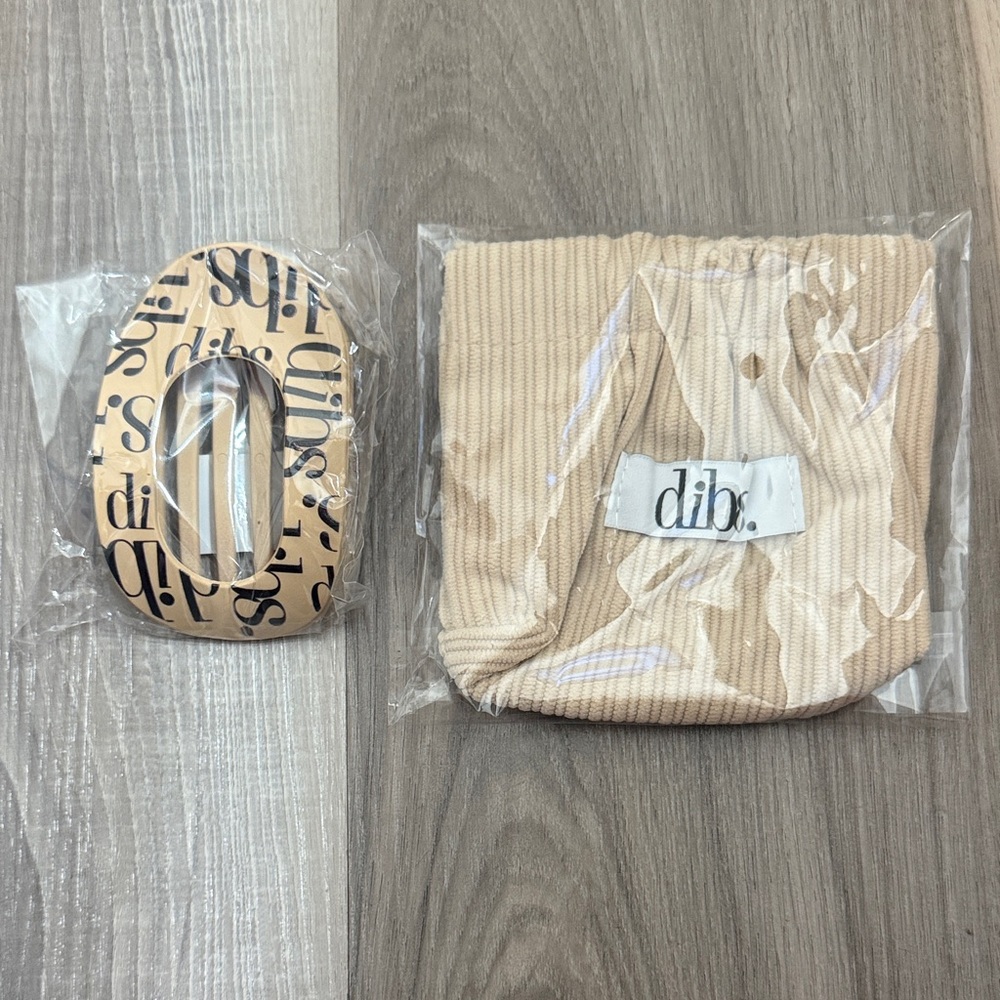 Dib Tan Ribbed bag with Logo